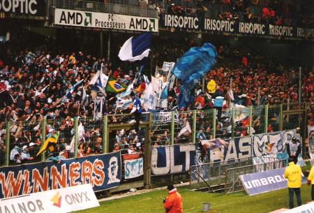 19-LENS-OM 01.jpg